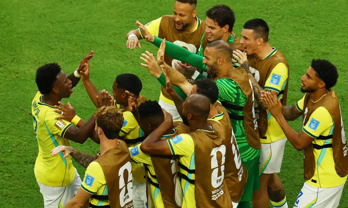 Vini Jr. brilha e Brasil se classifica em 1º com 3x0 sobre a Escócia
