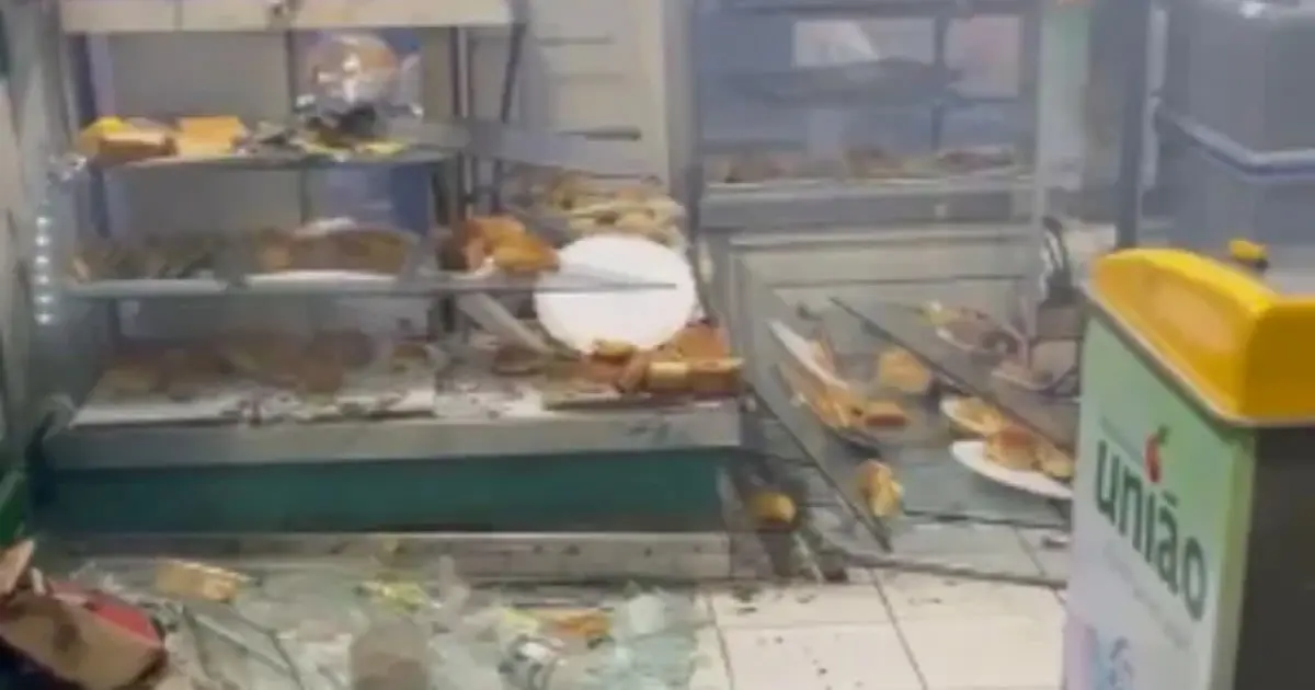 Mulher recebe bomba de 'presente' e fica ferida em Salvador