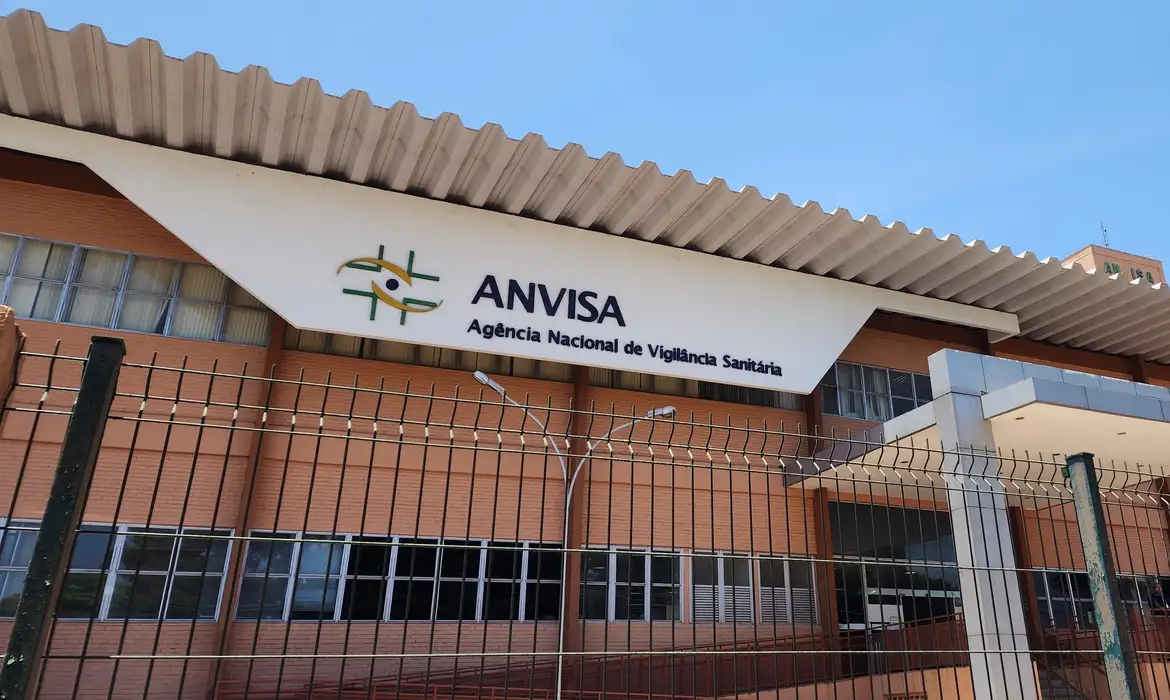 Sabonetes, perfumes e xampus artesanais poderão ser vendidos sem registro; entenda