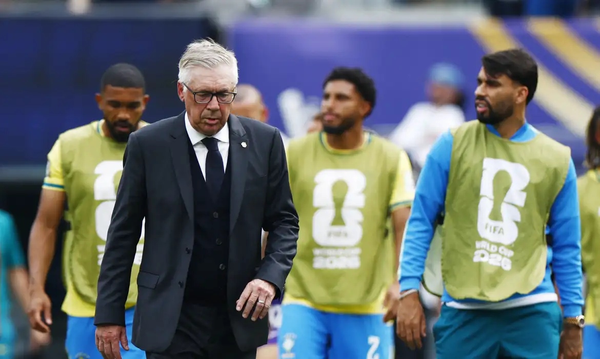 Ancelotti lamenta eliminação e já projeta novo ciclo: 