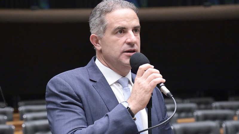 Exclusivo: Deputado baiano é investigado pelo MPF por supostos desvios de emendas Pix e recursos da educação