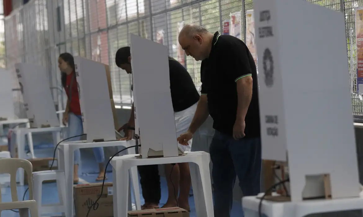 ELEIÇÕES 2026: saiba o que pode e o que é proibido no dia da votação