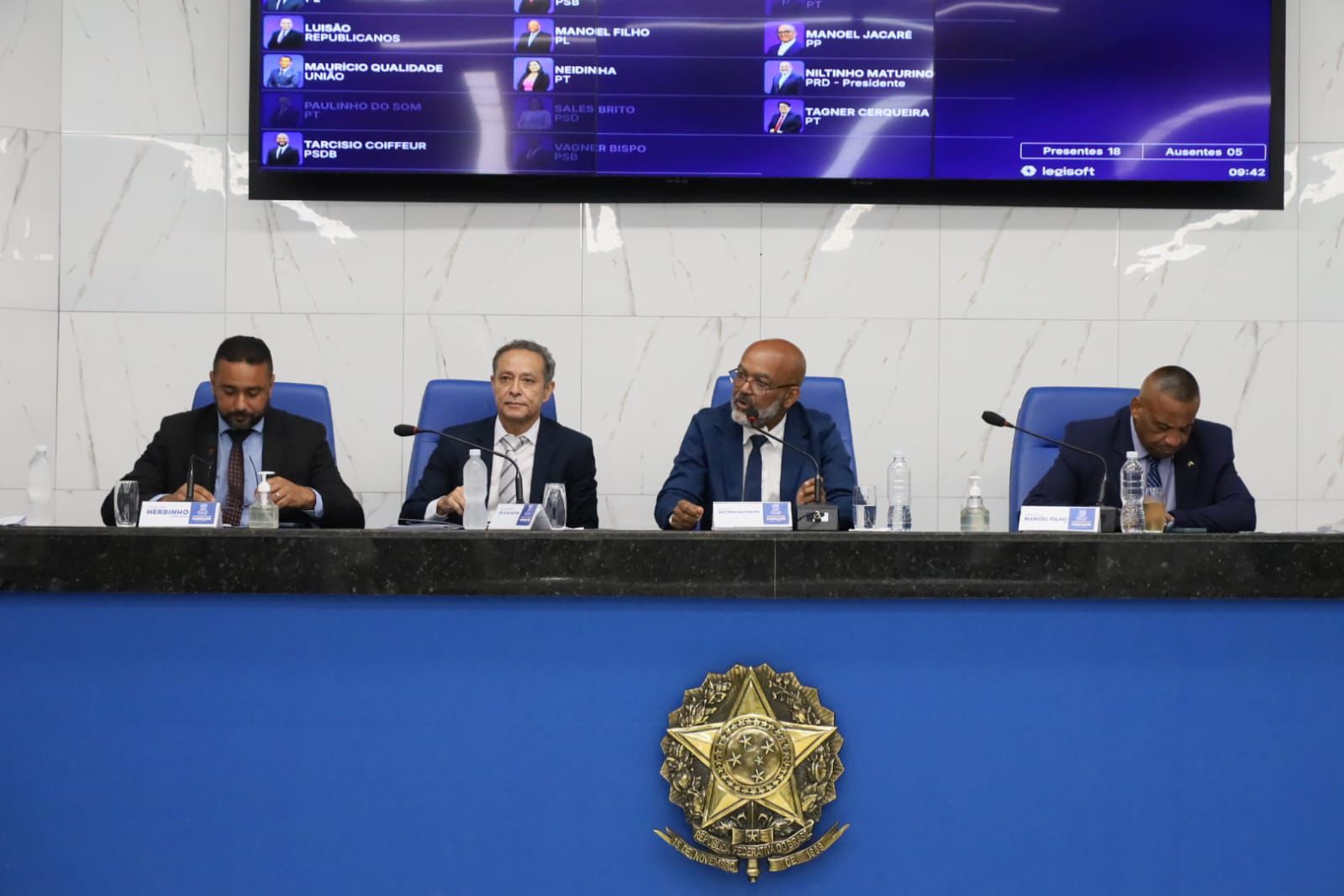 CAMAÇARI: Câmara de Camaçari cancela sessão ordinária desta terça-feira